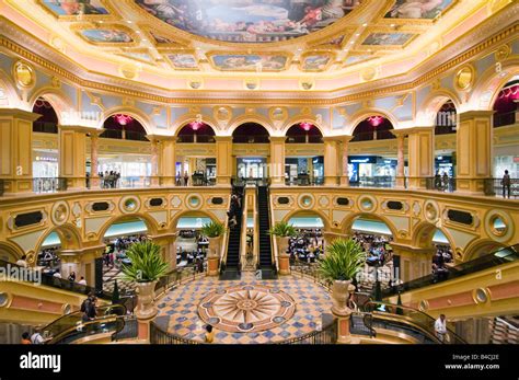 hotels near casino at venetian macao